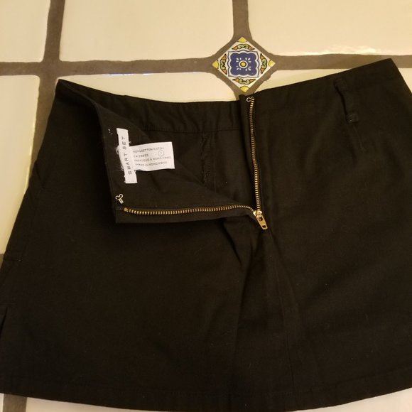 SmartSet Black Mini Skort - Picture 9 of 9